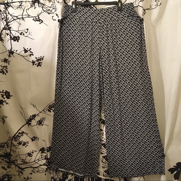 Lane Bryant Pants - Lane Bryant Hi Rise Wide Leg Patterned Soft Pants